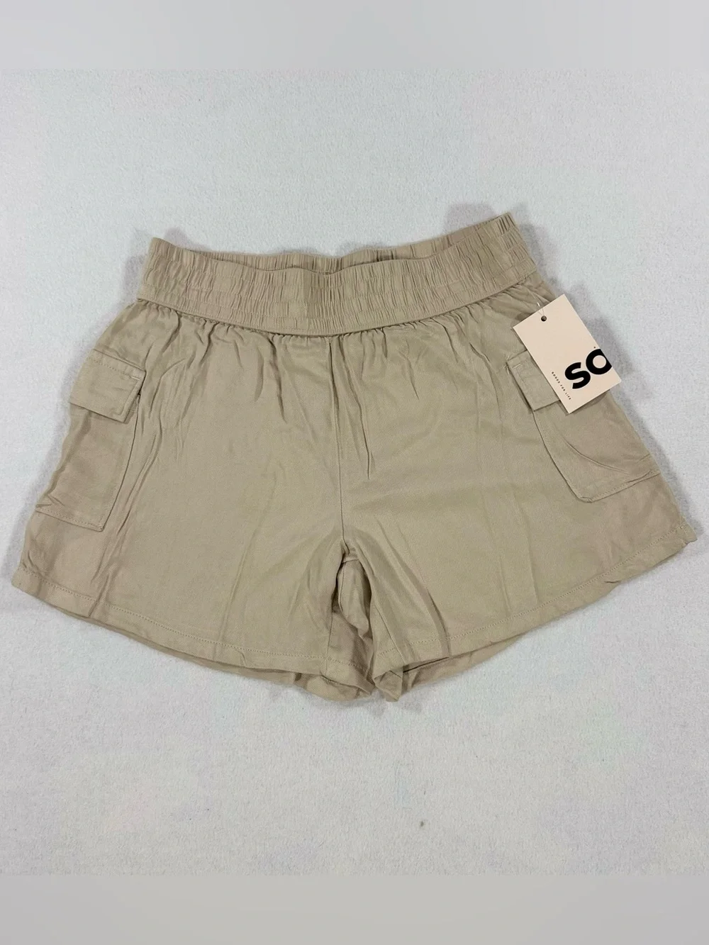 SO Girls' Tan Khaki Cargo Shorts Size Large 10/12 Pull On Waist Flowy NWT